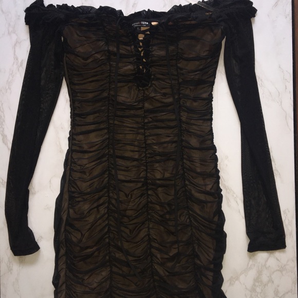 Off the shoulder dress - Picture 4 of 4